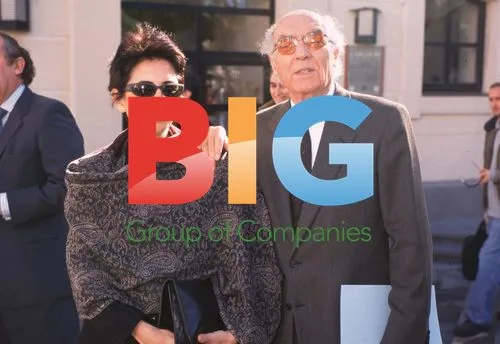 José Saramago and Wife at University Event