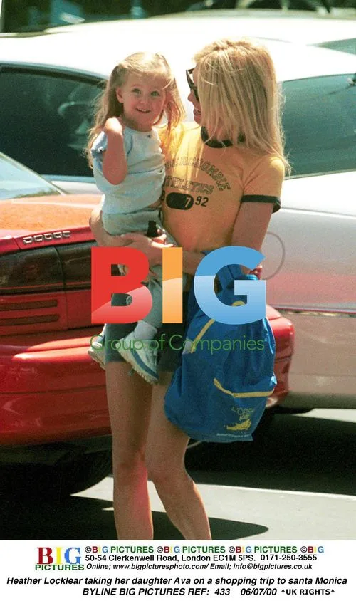 Heather Locklear and daughter Ava shopping in Santa Monica