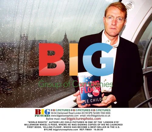 Lee Child Signing Copies of 'Killing Floor'