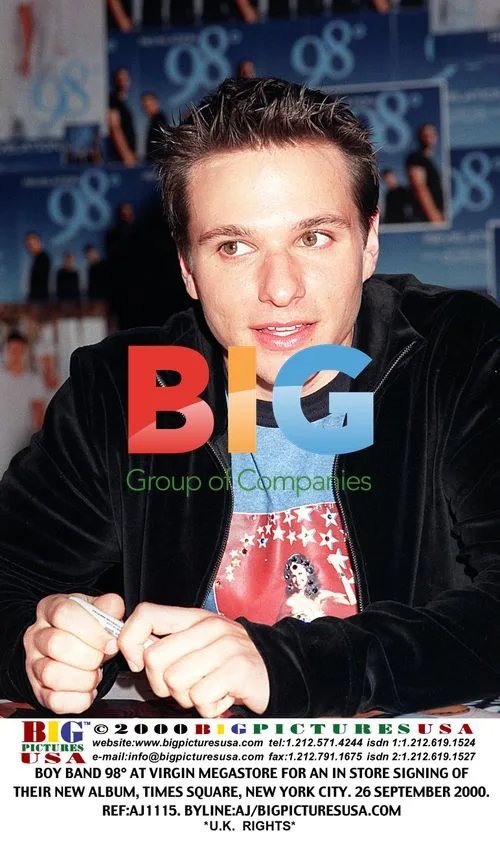 Boy band 98¡ at Virgin Megastore signing