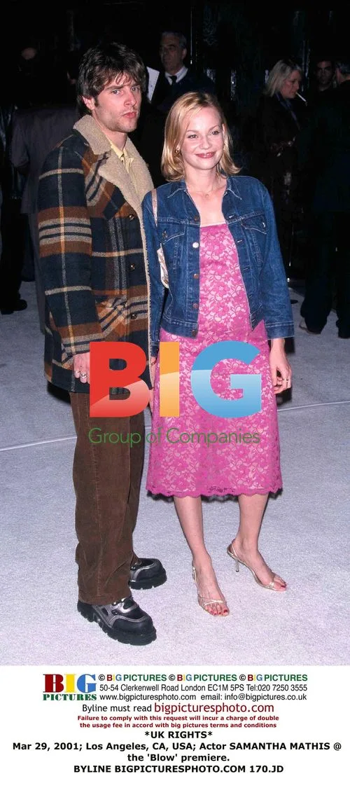 Samantha Mathis at 'Blow' premiere