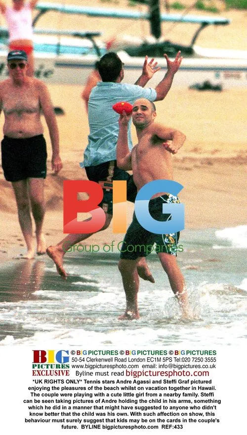 Andre Agassi and Steffi Graf relax on Hawaiian beach