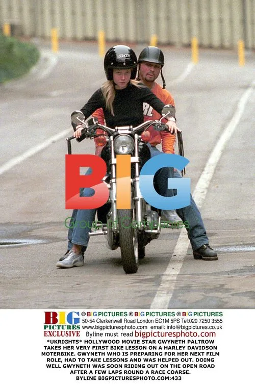 Gwyneth Paltrow Takes First Bike Lesson