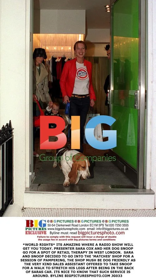 Sara Cox and dog Snoop go shopping in London
