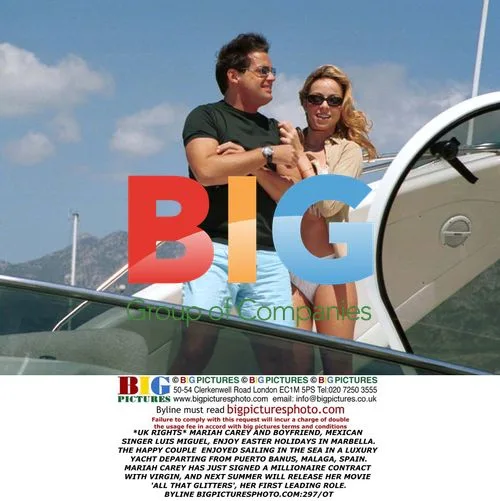 Mariah Carey & Boyfriend Sail in Marbella