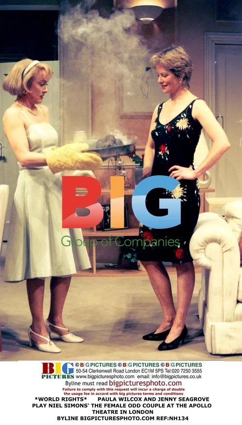 Paula Wilcox and Jenny Seagrove in The Female Odd Couple