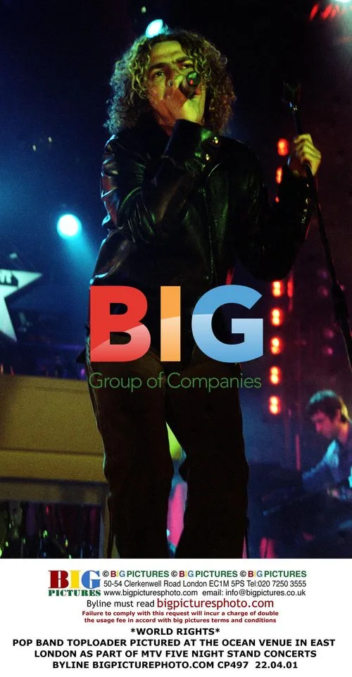 Toploader Performs at MTV's Five Night Stand