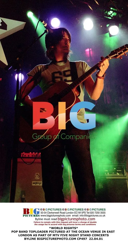 Toploader Performs at MTV Five Night Stand