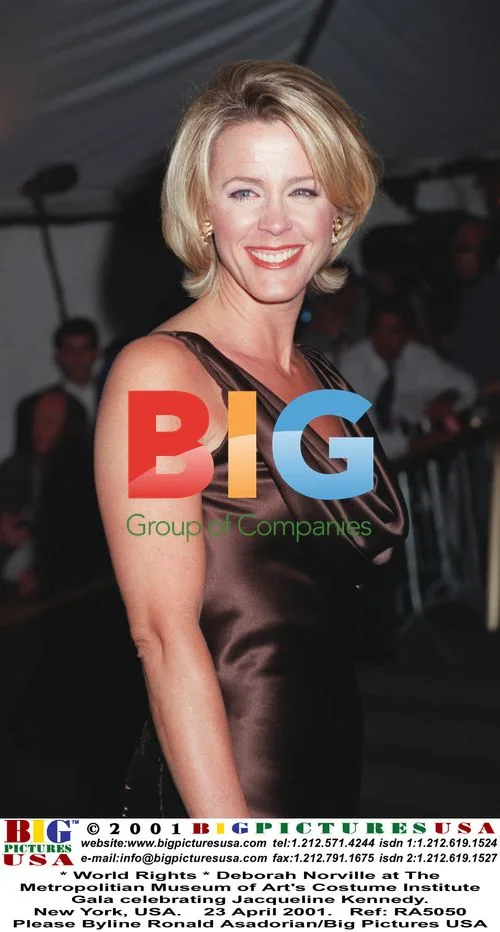 Actress Sarah Johnson at Charity Gala