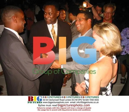 Luther Vandross, Brian Gumbel & Girlfriend at Album Celebration