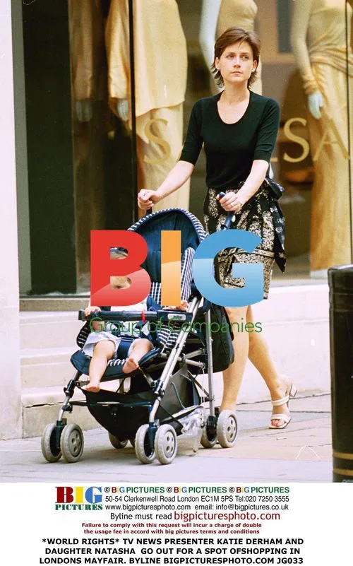Katie Derham and Daughter Natasha Shopping in Mayfair
