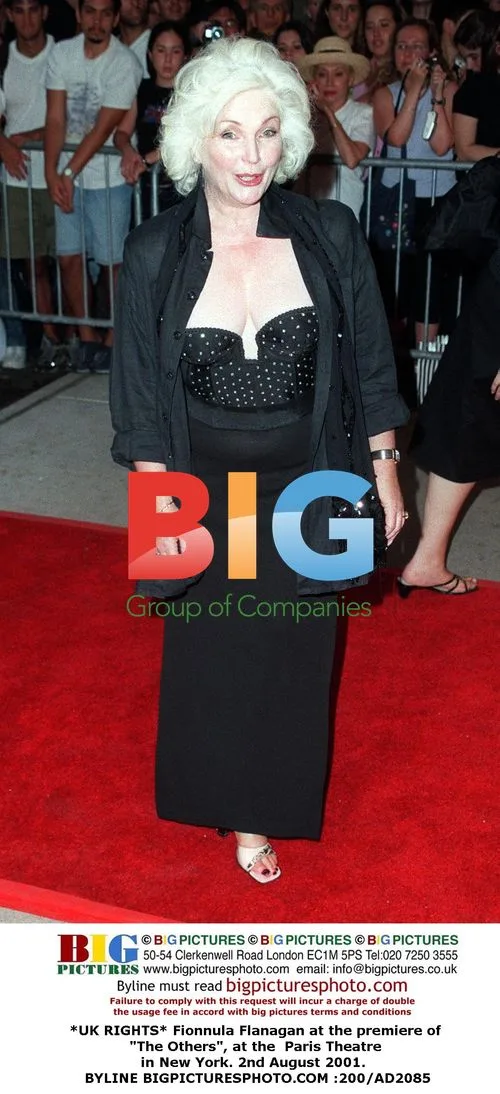 Fionnula Flanagan at "The Others" Premiere