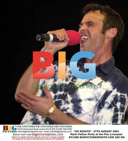 Marti Pellow at Liverpool Party
