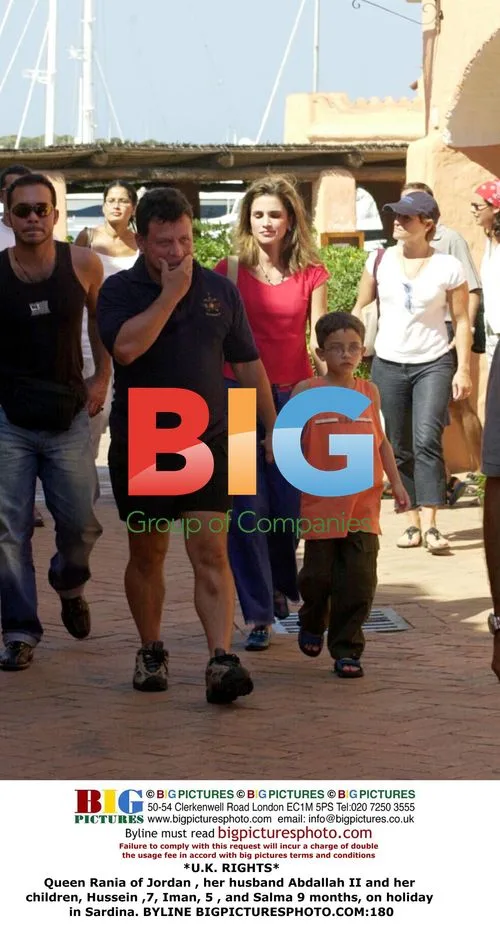 Queen Rania and family on holiday in Sardinia