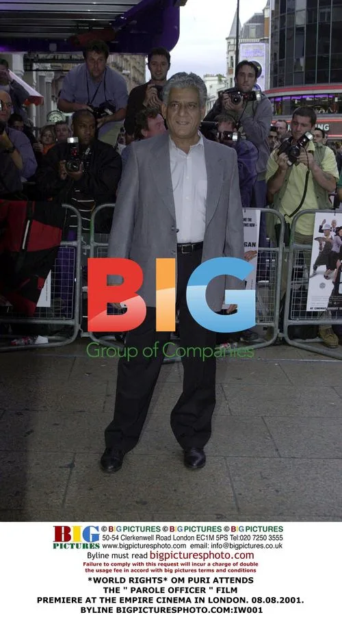 OM PURI ATTENDS "PAROLE OFFICER" PREMIERE