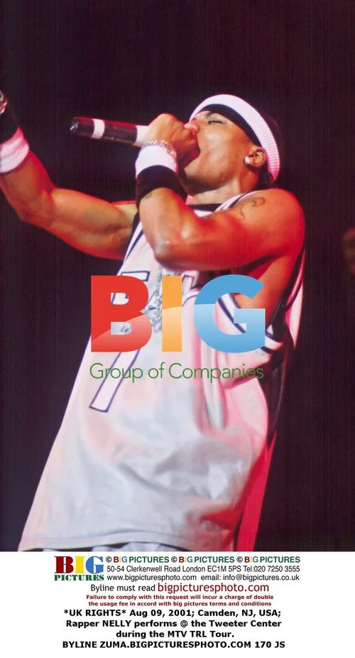Rapper Nelly performs at MTV TRL Tour