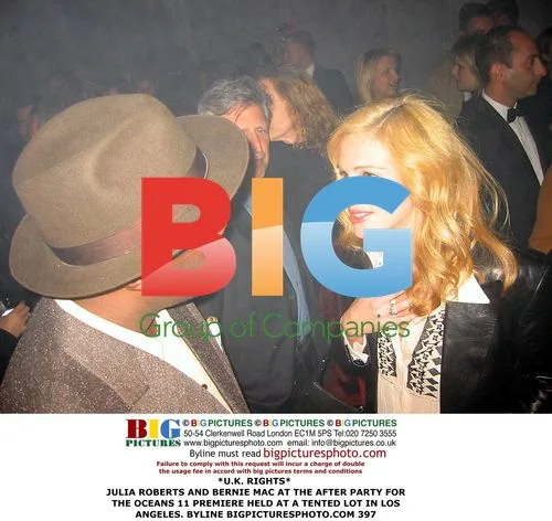 Julia Roberts and Bernie Mac at Oceans 11 Premiere After Party