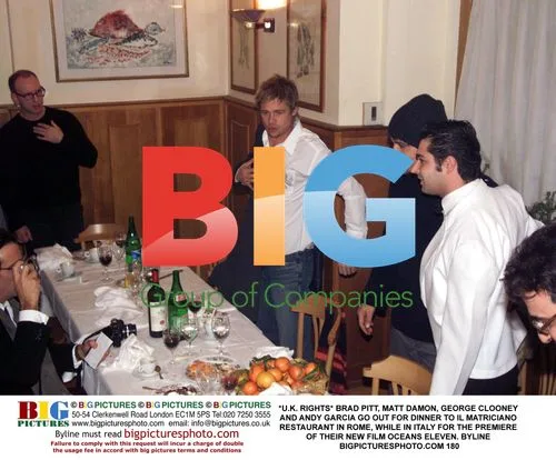 Pitt, Damon, Clooney and Garcia Dine in Rome