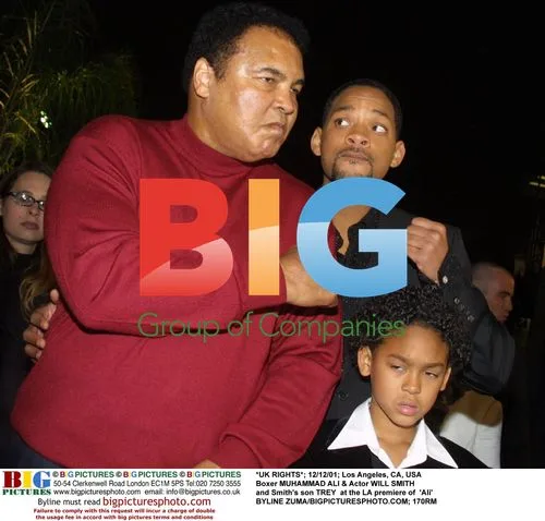 Muhammad Ali, Will Smith & son at 'Ali' premiere