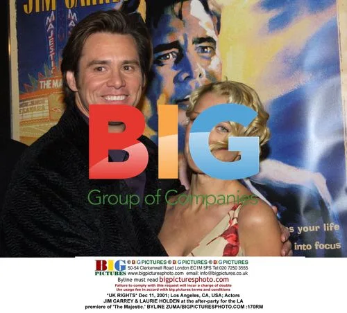 JIM CARREY & LAURIE HOLDEN at 'The Majestic' premiere