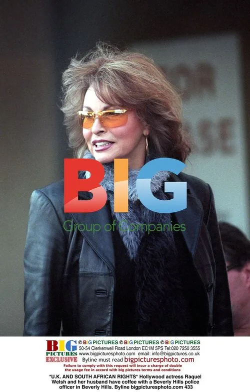 Raquel Welsh Has Coffee With Police Officer