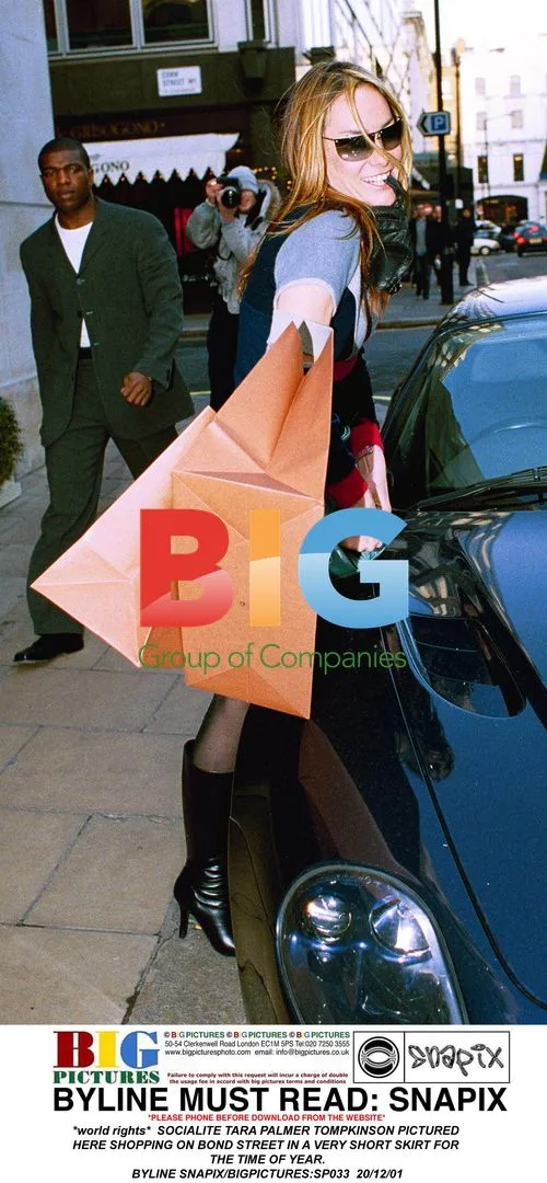 Tara Palmer-Tompkinson Shopping on Bond Street