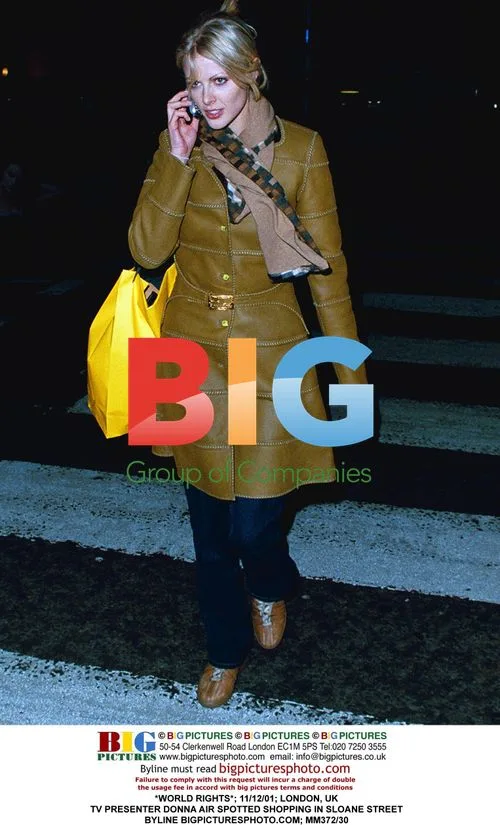 TV Presenter Donna Air Shopping in London