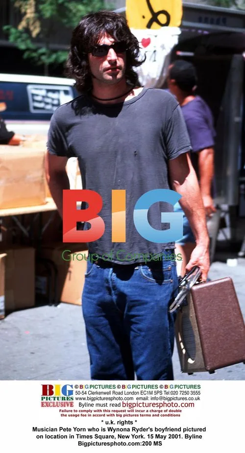 Musician Pete Yorn, Wynona Ryder's boyfriend, in Times Square
