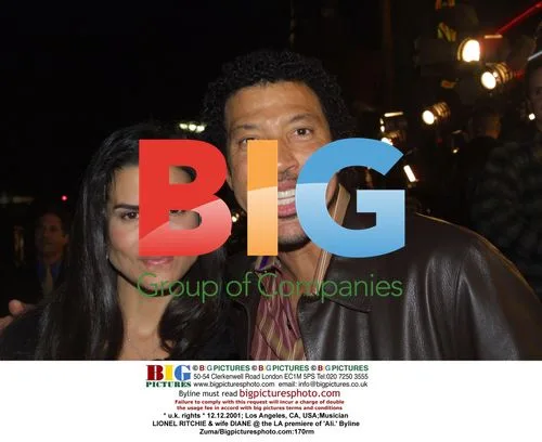 Lionel Ritchie and Wife at 'Ali' Premiere