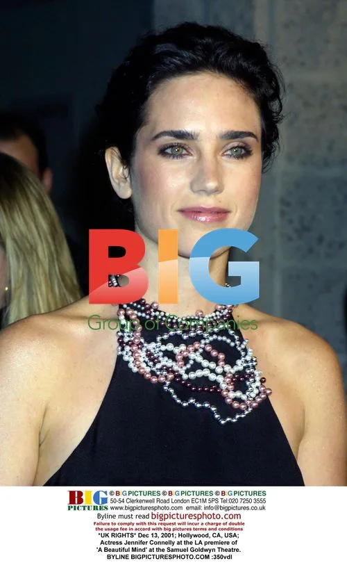 Jennifer Connelly at 'A Beautiful Mind' Premiere