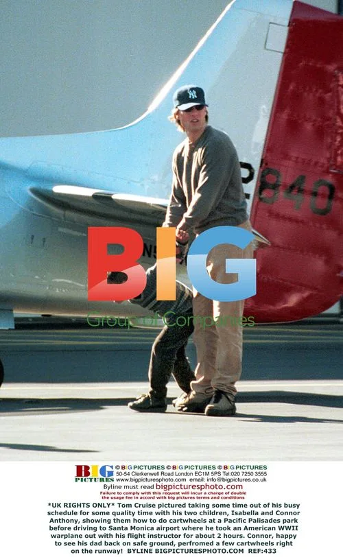 Tom Cruise Spends Time with Kids