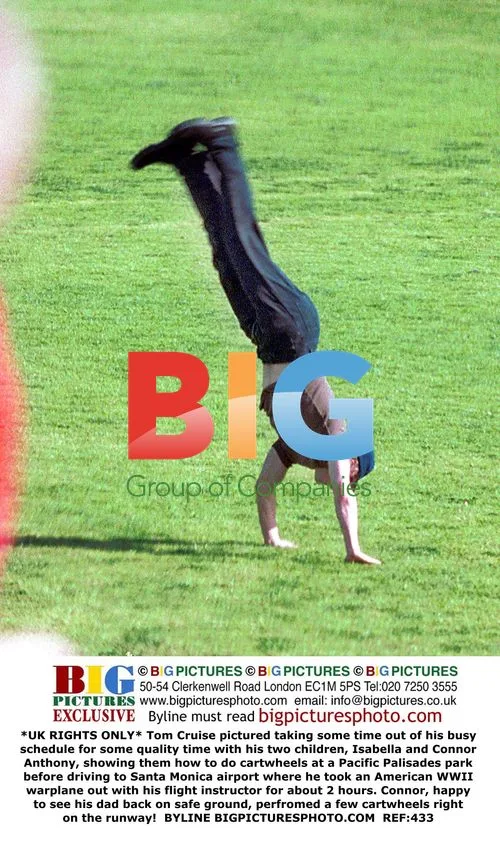 Tom Cruise and Kids Do Cartwheels