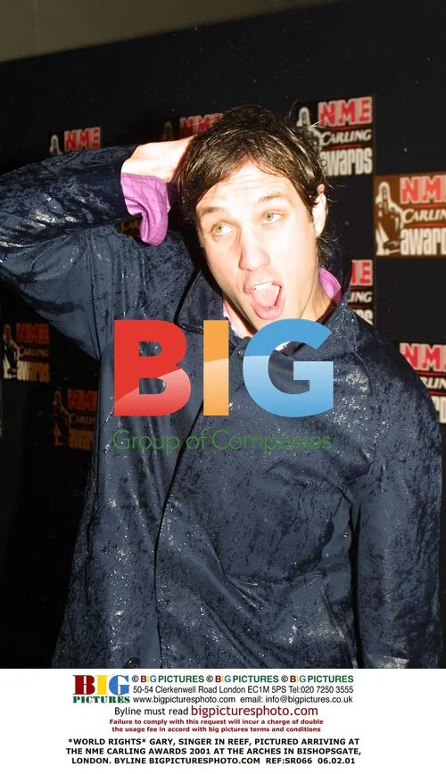 Gary from Reef at NME Carling Awards 2001
