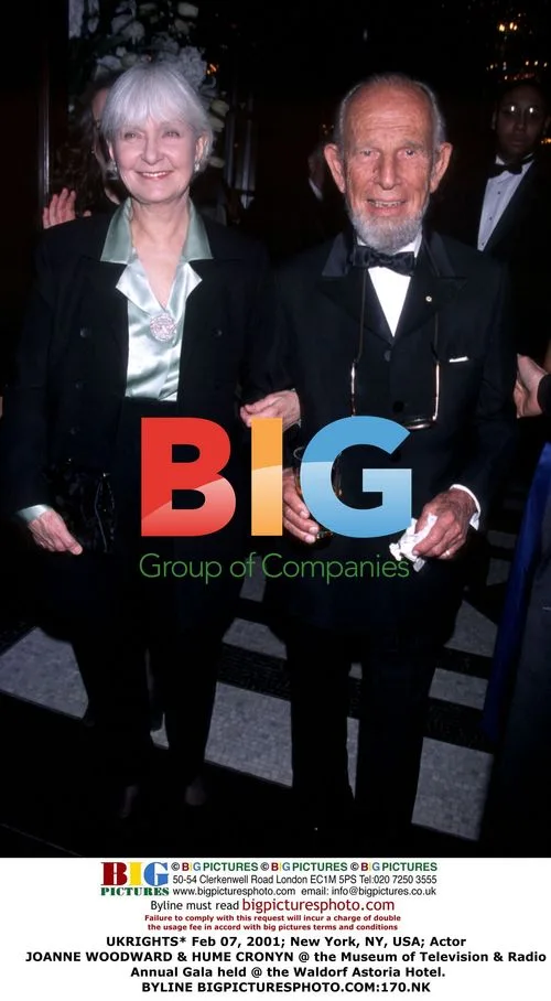 Joanne Woodward & Hume Cronyn at TV & Radio Gala