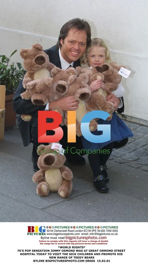 Jimmy Osmond visits sick children at Great Ormond Street