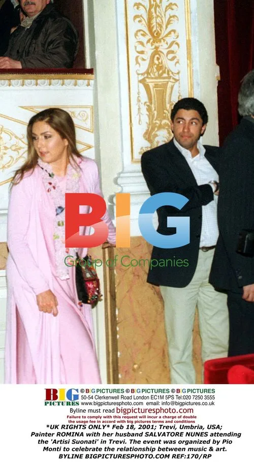 Painter ROMINA and husband at 'Artisi Suonati' event
