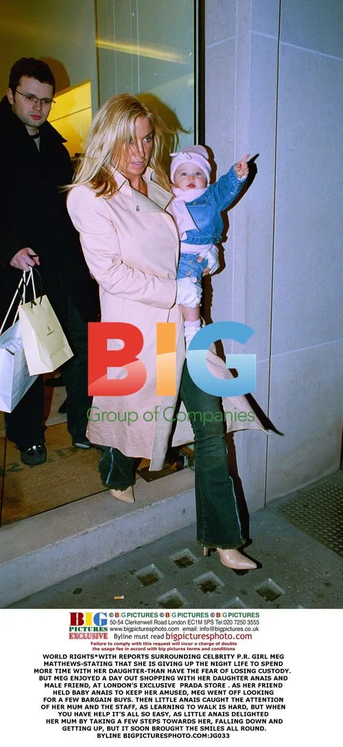 Meg Matthews and Daughter Anais Shopping