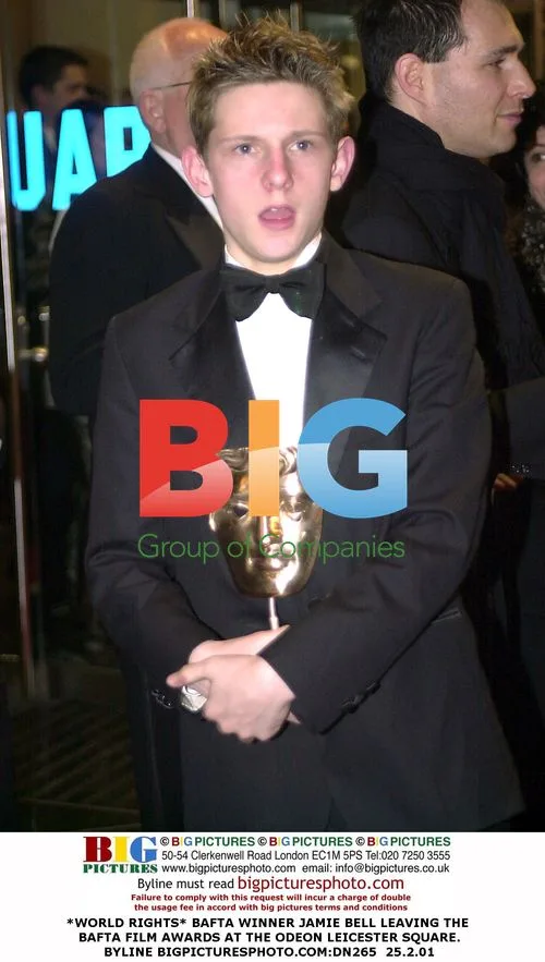 BAFTA WINNER JAMIE BELL LEAVING AWARDS