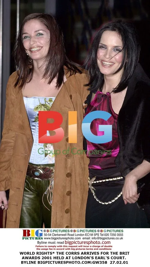 The Corrs arrive for BRIT Awards 2001