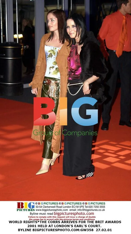 The Corrs Arrive at Brit Awards 2001