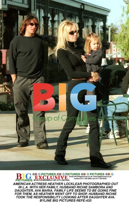 Heather Locklear Out Shopping with Family