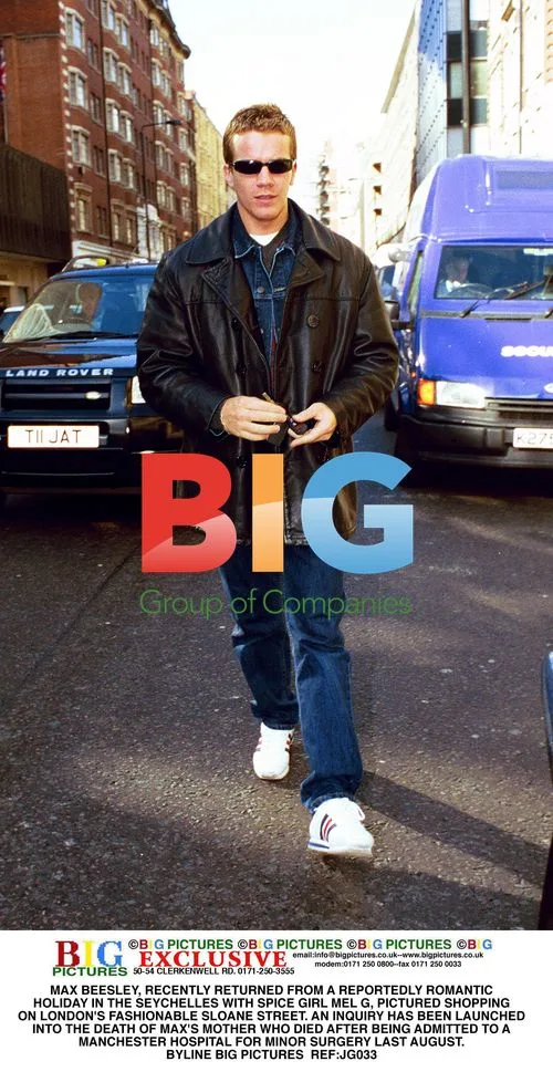 Max Beesley Spotted Shopping in London