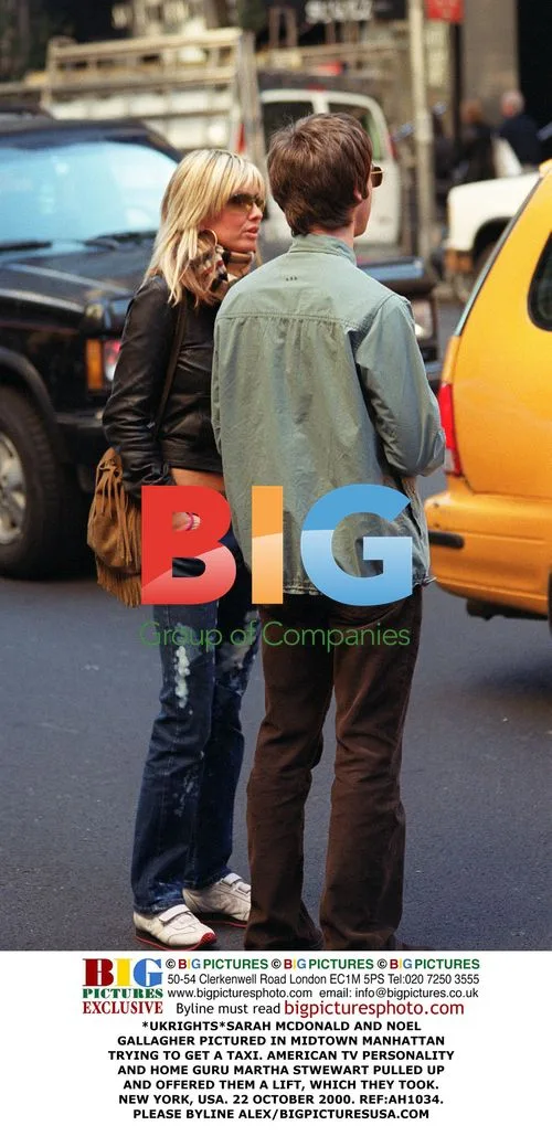 Sarah McDonald and Noel Gallagher get a lift in NYC