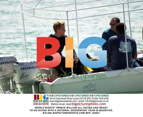 Prince William Prepares for Dive in Mauritius