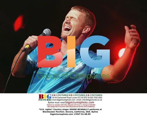 Shane McAnally Performs at Blockbuster Pavilion