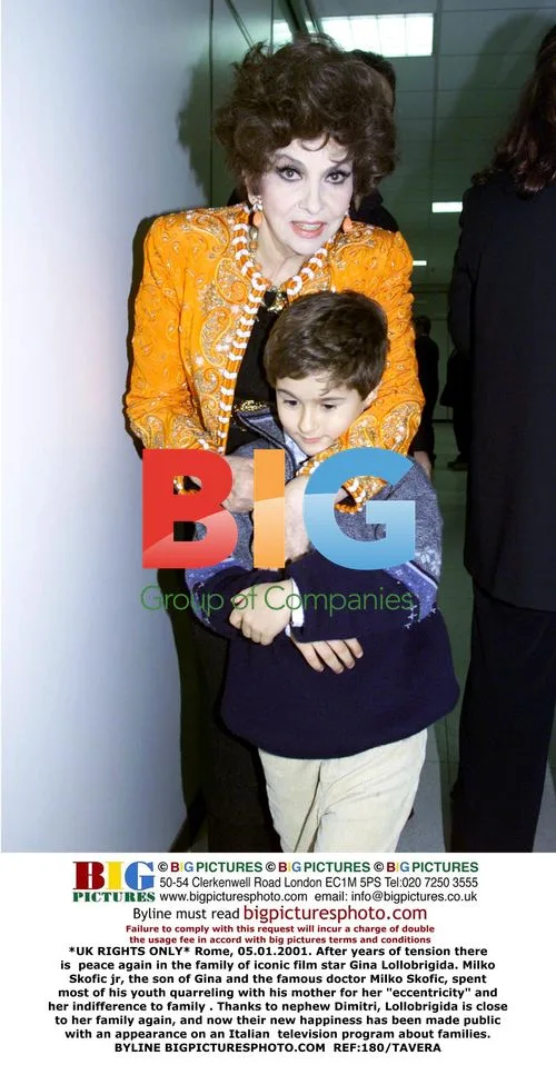 Gina Lollobrigida's Family Reunion
