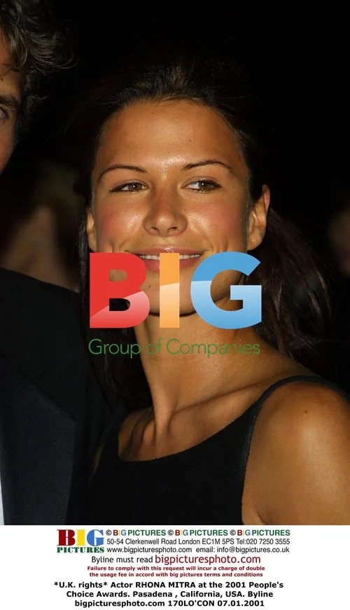 Rhona Mitra at 2001 People's Choice Awards