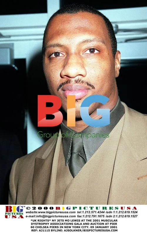 NY Jets Mo Lewis at 2001 Muscular Dystrophy Gala
