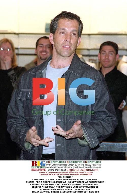 Kenneth Cole Hosts NY Giants for Shopping Spree