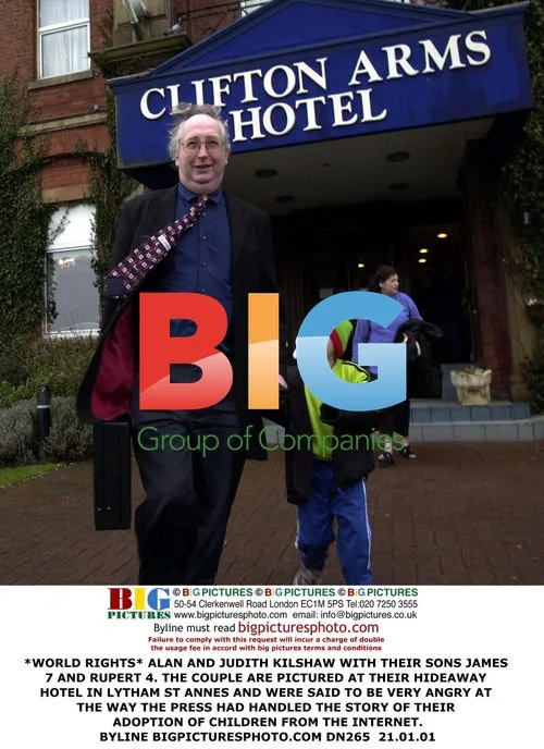 Kilshaw Family at Hideaway Hotel